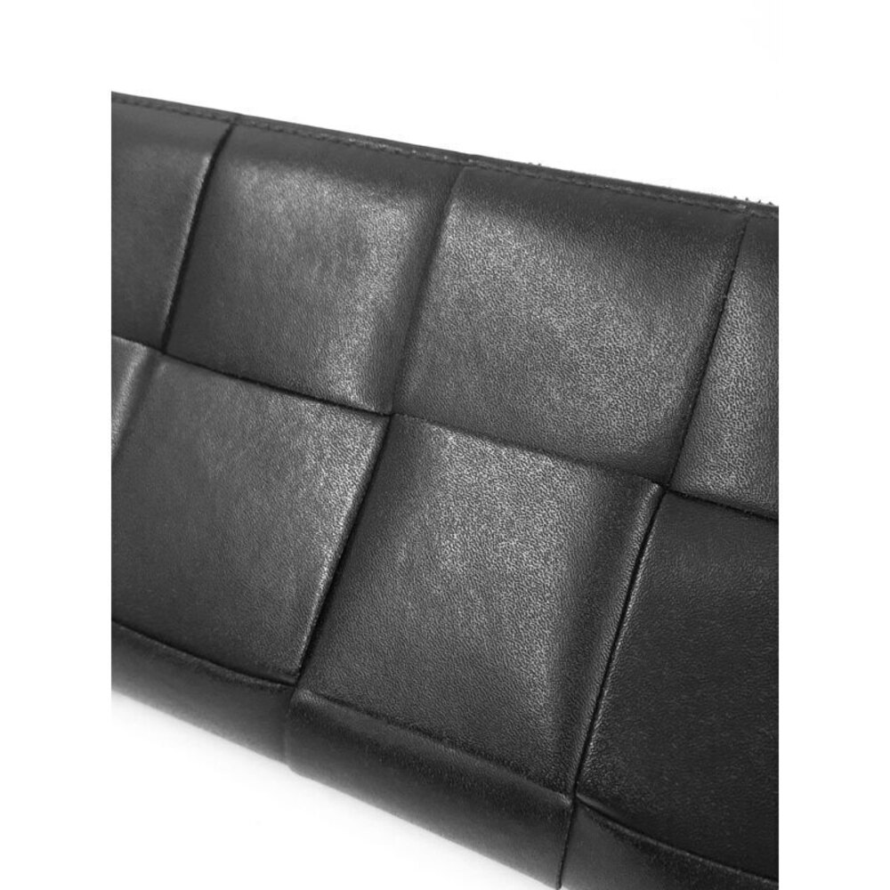 Bottega Veneta Cassette Zip Around Wallet - Picture 8 of 9